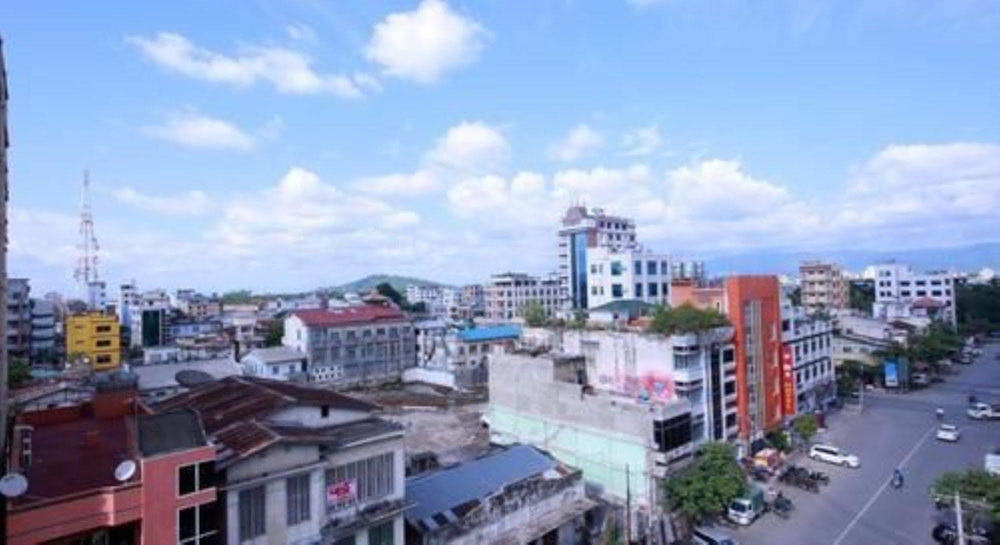 Hotel Venus Mandalay Exteriör bild